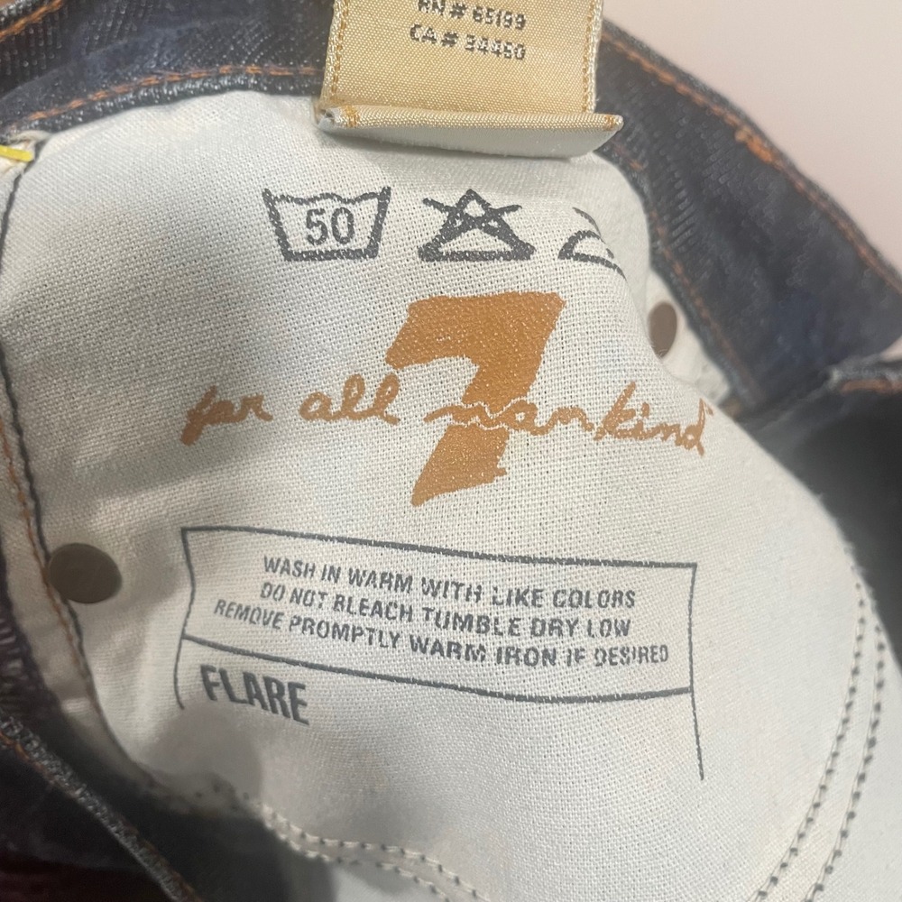 7 For All Mankind Flare Jeans Dark Wash Made in USA Size 31 (34x33) - Picture 8 of 10